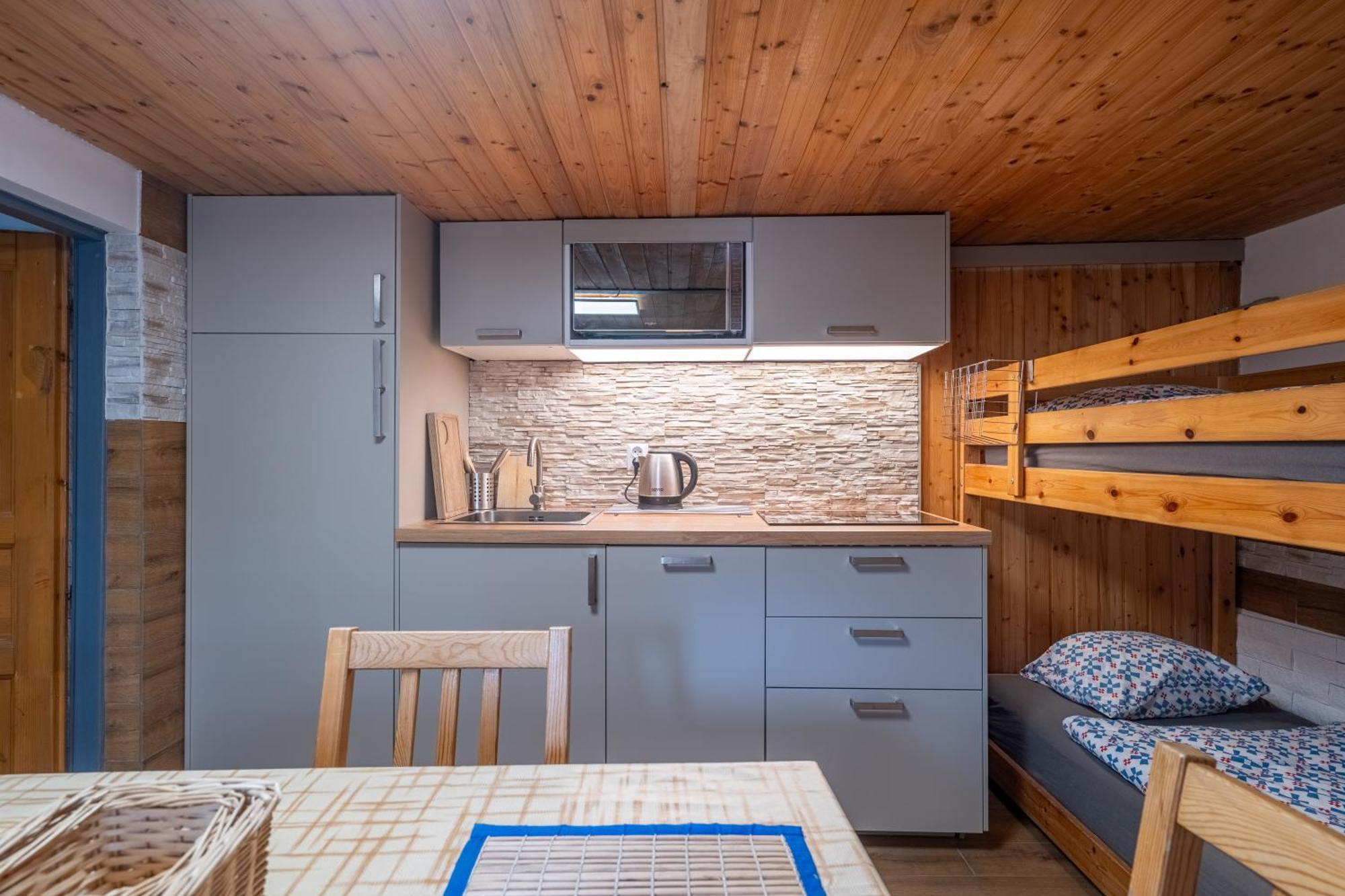 Apartman Karin Rovensko pod Troskami Εξωτερικό φωτογραφία