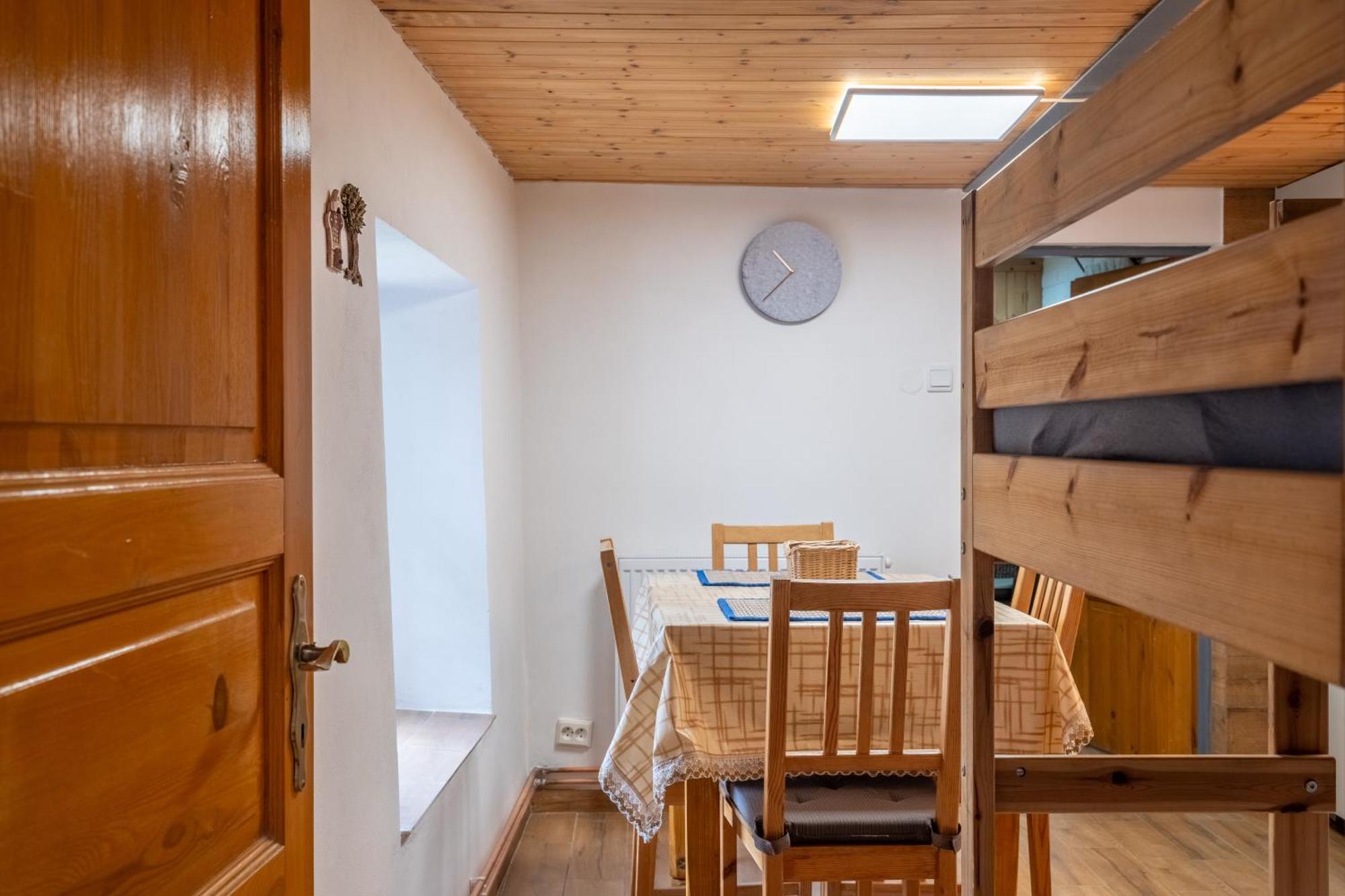 Apartman Karin Rovensko pod Troskami Εξωτερικό φωτογραφία